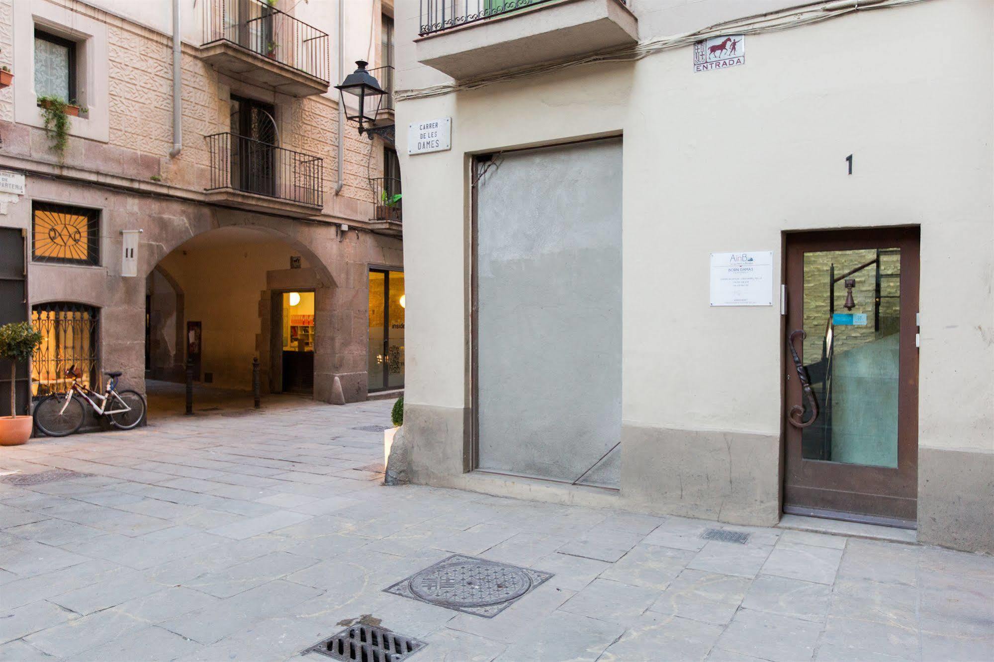 Ainb Born-Dames Apartments Barcelona Exterior foto